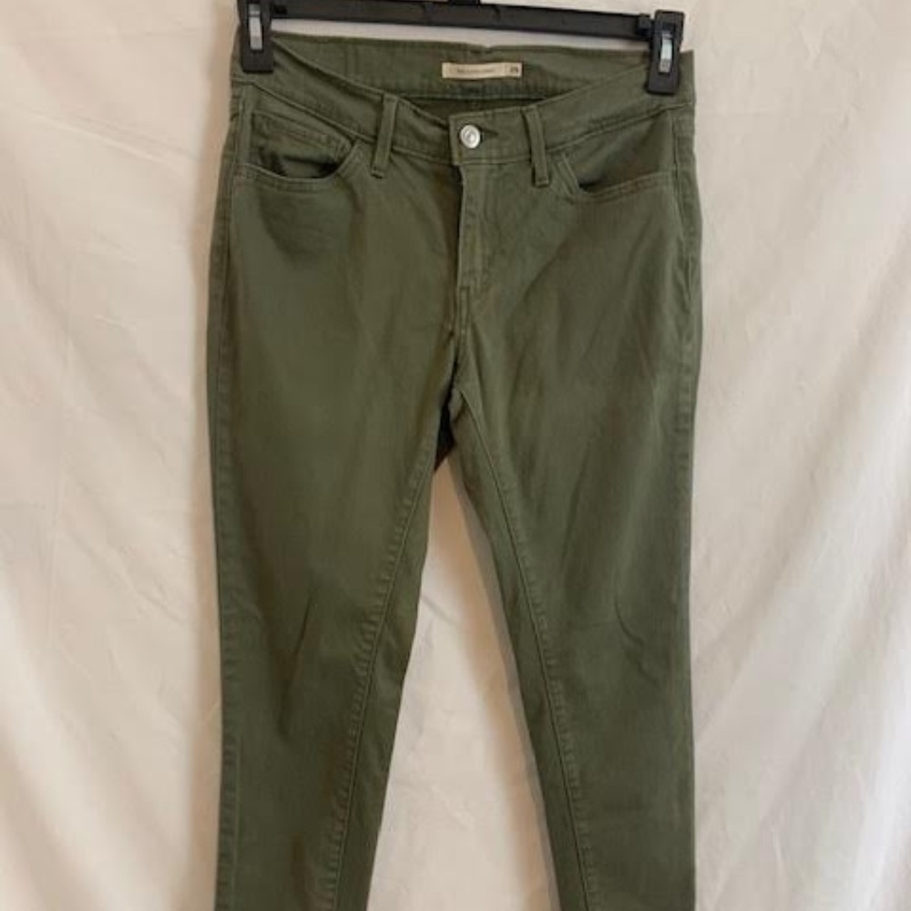Hunter green 710 super skinny Levi's